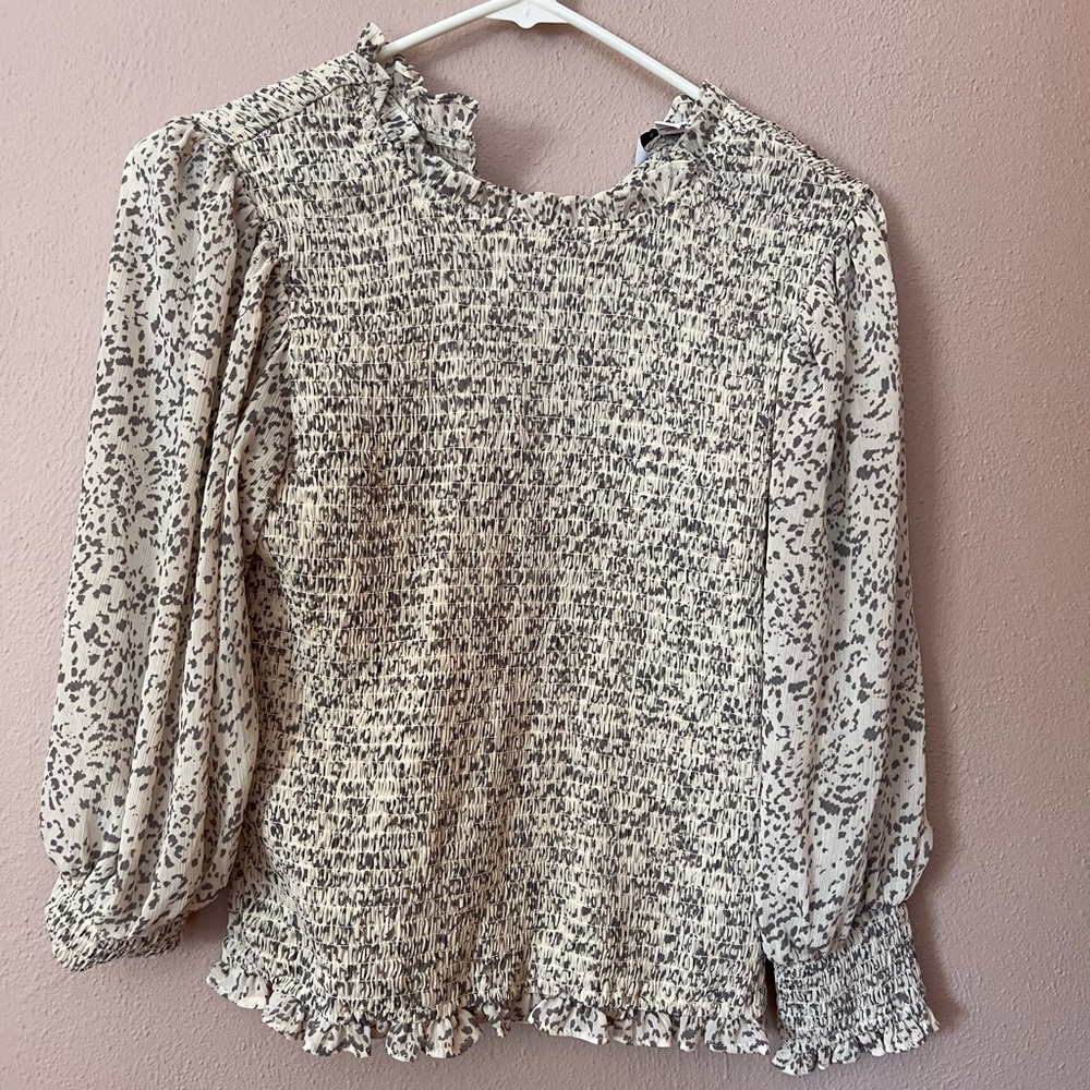 Express Ruched Patterned Long Sleeve Top